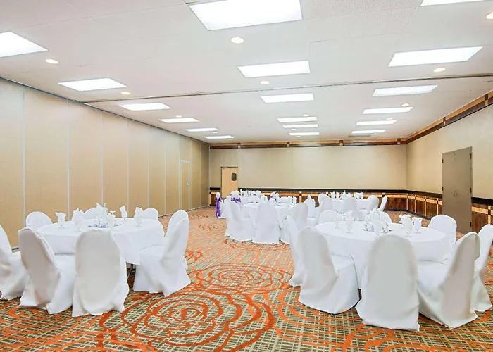 Hotel Red Lion 3*