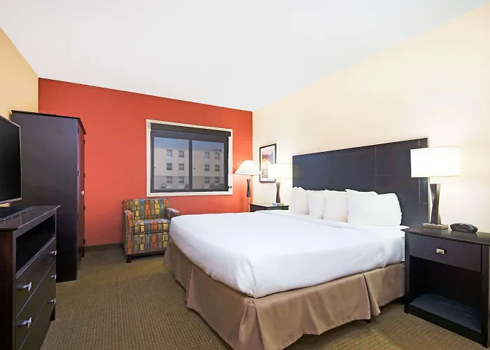 Hotel Red Lion 3*