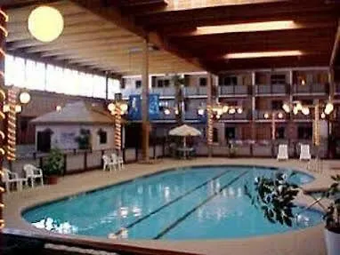 Red Lion 3* Gillette